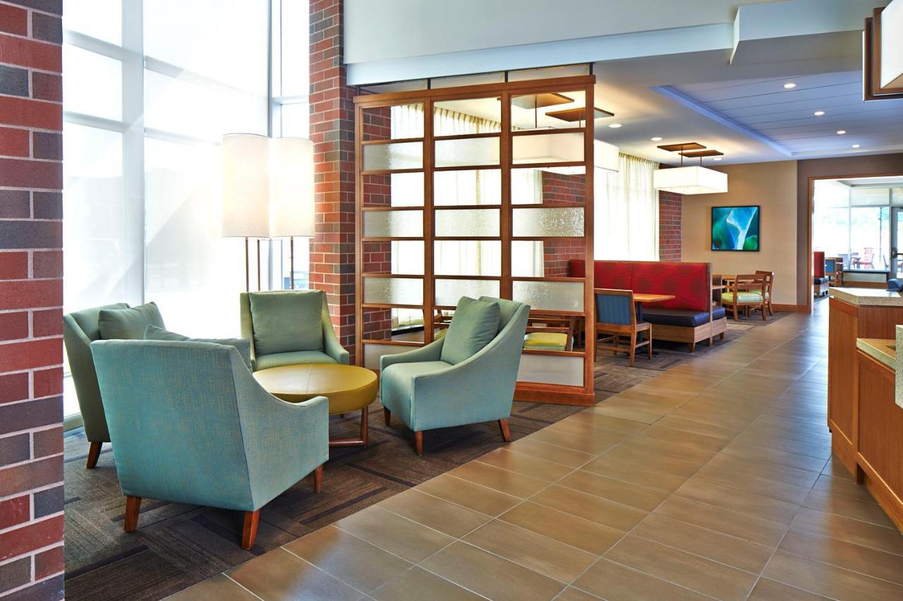 Hyatt Place Lansing-East Extérieur photo