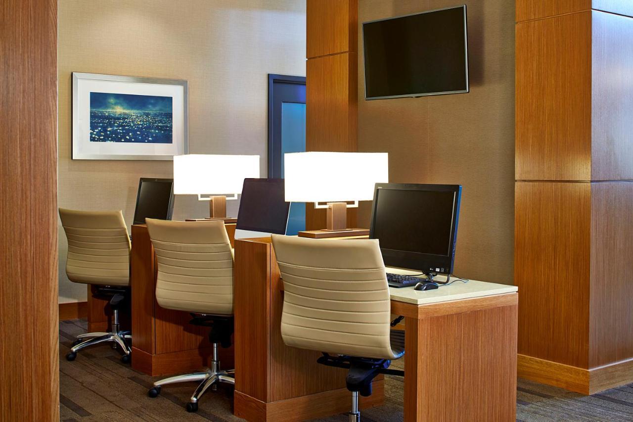 Hyatt Place Lansing-East Extérieur photo