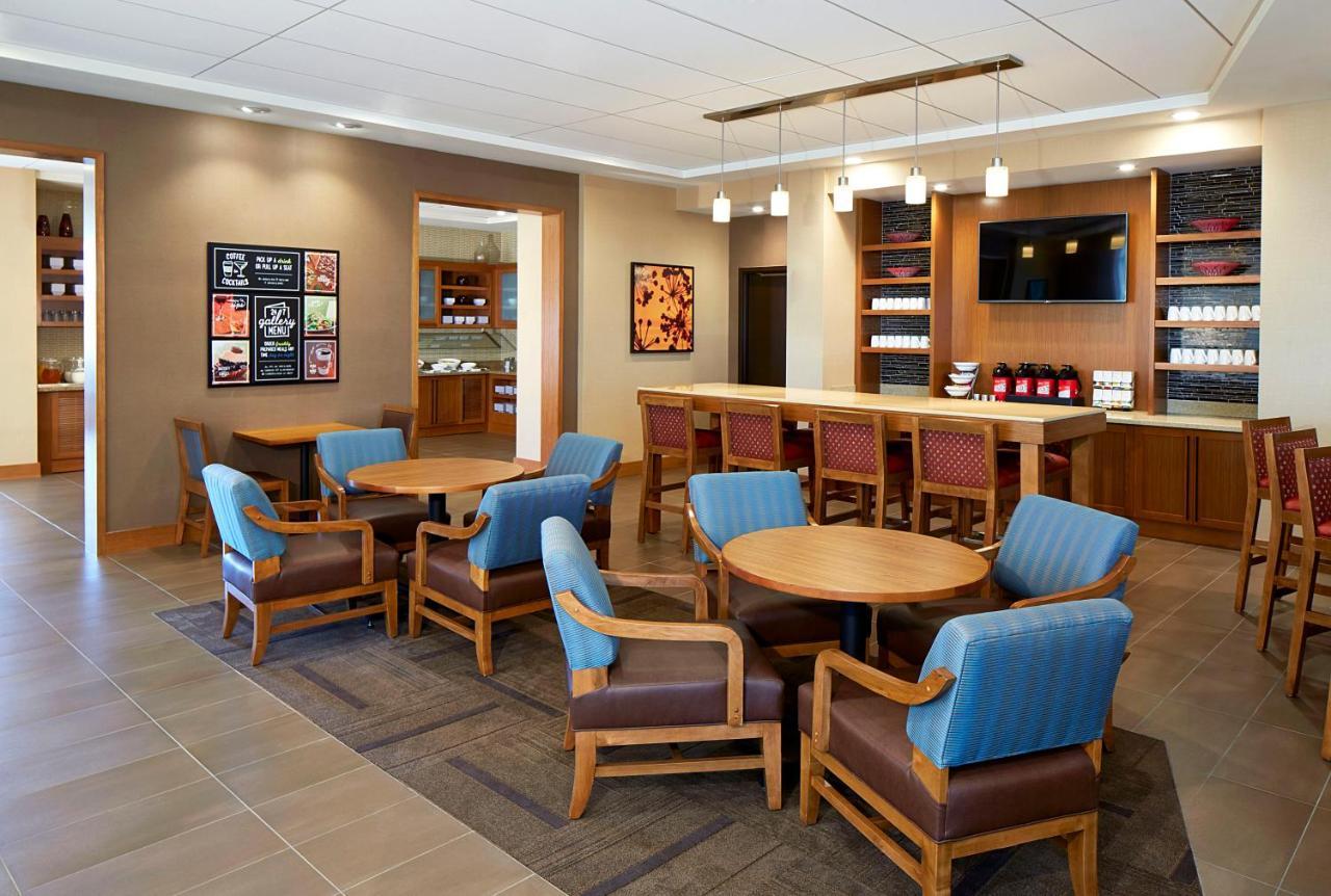 Hyatt Place Lansing-East Extérieur photo