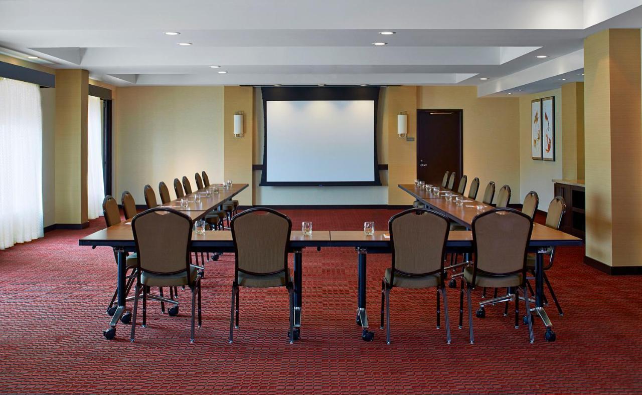 Hyatt Place Lansing-East Extérieur photo